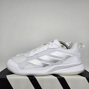 Adidas Women's Tennis Shoes Avaflash Low White Silver Metallic Size 7.5